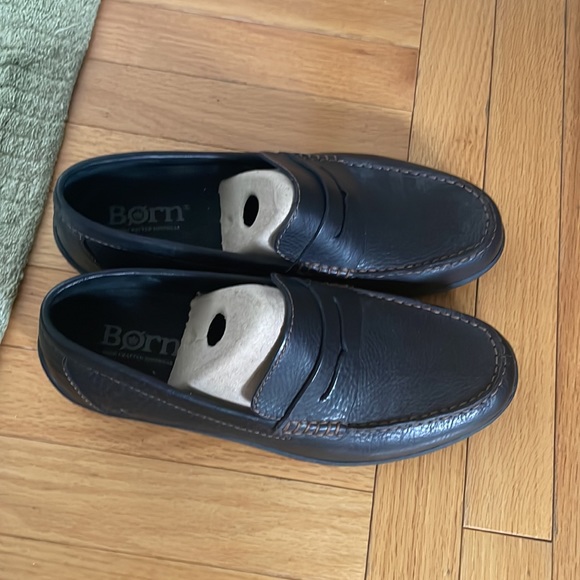 Born Men’s Simon Slip-Ons - Picture 2 of 3